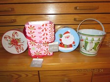 LOT OF CHRISTMAS CONTAINERS--READ DESCRIPTION...