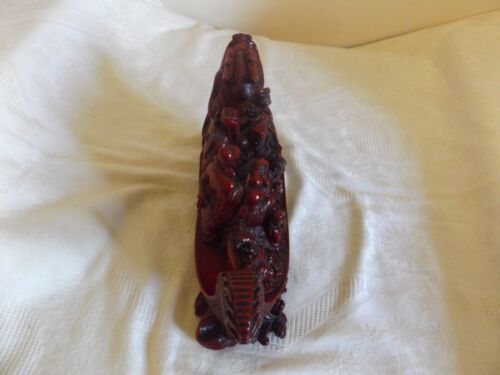 VINTAGE CHINESE RED RESIN DRAGON BOAT STATUE CARVING / 8 IMMORTALS FIGURES 26 CM - Picture 4 of 23
