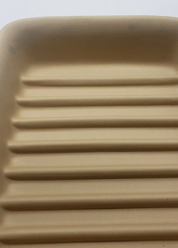 Pampered Chef Stoneware Small Ridged Bacon Baker Pan 9 x 6.75 x 1.75   5121 - Picture 5 of 12