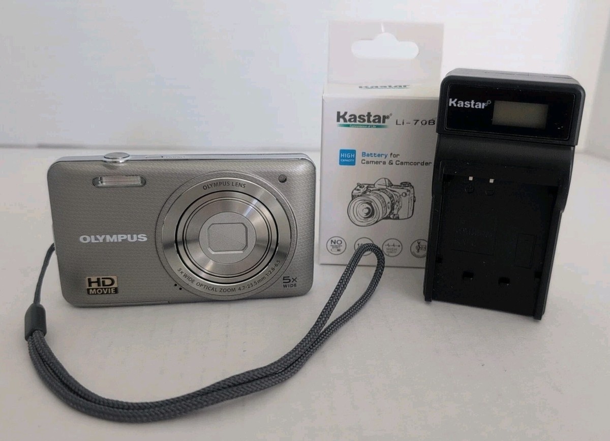 Olympus VG-140 Silver 14MP LCD 5x Optical Zoom Digital Camera 