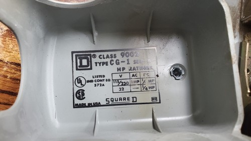 Square D Foot Switch Class 9002 Type CG-1 Pressure Switch Series B (VR16) - Picture 2 of 5
