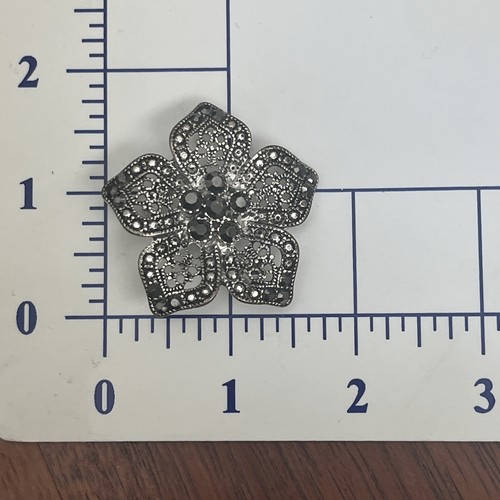 Spilla spilla vintage tono argento - ART DECO marcasite pavè fiore aperto-lavoro - Foto 5 di 7