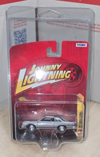 7-26 Johnny Lightning 1981 Chevy Malibu Jl 2011