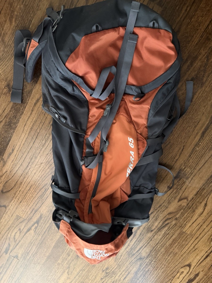 osprey areil backpack Osprey Ariel Pro 75 Women's Backpack Silver Lining / XS/S