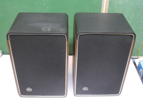 Vtg 60s MCM Tenna 3 way air suspension 8 ohm, RCA jack stereo speakers, tested - Picture 5 of 8