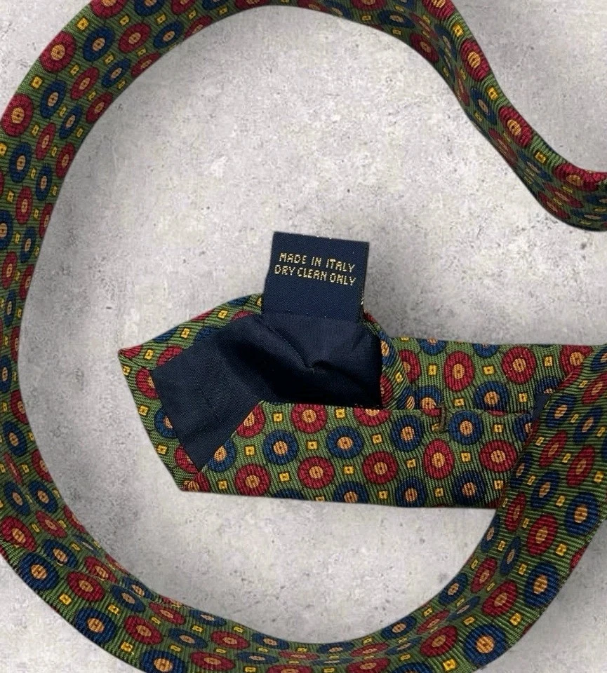 Gravata de seda CHURCH'S ITÁLIA XL verde azul vermelho geométrico W:3,8" em excelente estado usado - Imagem 3 de 4