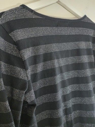 Size Large Top Liz Claiborne Black Silver Sparkle Stripe Long Sleeve Tee Women's - Picture 6 of 6