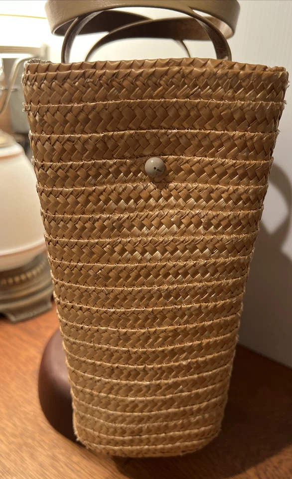 Bolsa bordada Hadley House Inc vintage anos 60-70 palha laranja, flores amarelas - Imagem 3 de 4