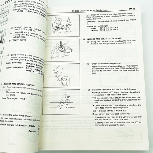 Toyota Camry 1985 Repair Manual inc Wiring Diagrams Pub #36244A SV11 CV10 Series - Picture 8 of 12