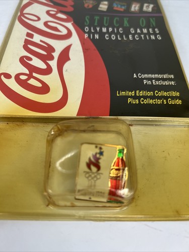 "Stuck On Olympic Games Collecting" Pin Coca-Cola 1995- New- "Atlanta 1996" - Picture 2 of 4
