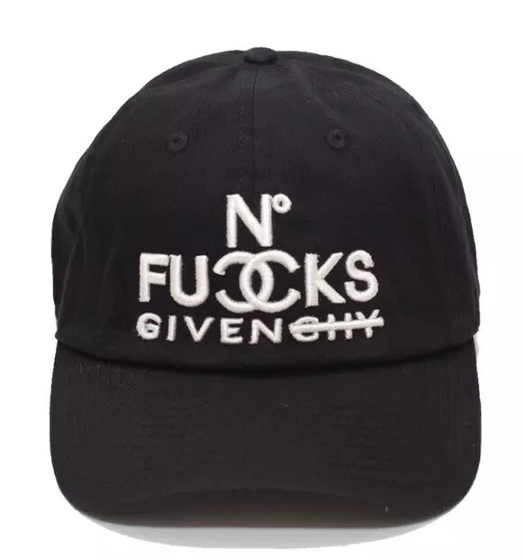Chapeaux de papa No F*cks donnés pas Kith, Supreme, blanc cassé.