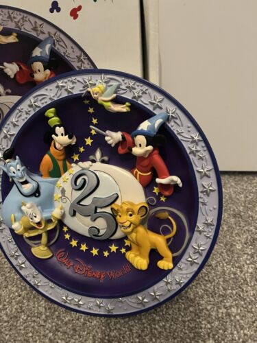 Walt Disney World 25th Anniversary 3D Decoration Plate With Original Box Rare - Picture 8 of 9