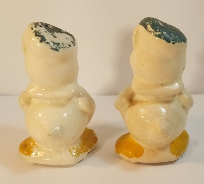 Vintage 1940's Walt Disney Ceramic Donald Duck Open Beak Salt