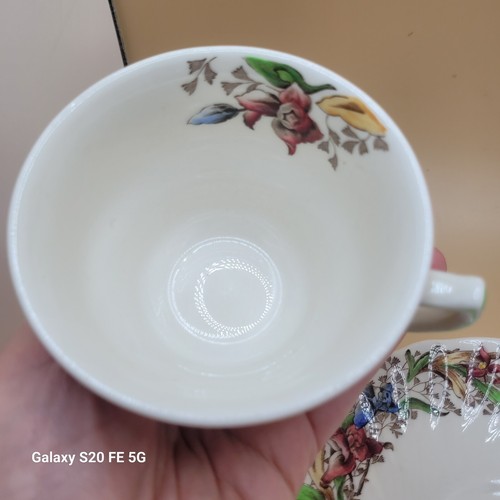 Vintage Set of 6 Royal Doulton “Tintern” Tea Cup and Saucer C. 1930’s-1940’s - Picture 7 of 12