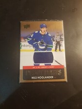 2021-22 Upper Deck Series 1 Hockey NILS HOGLANDER #DD-17 DEBUT DATES JERSEY
