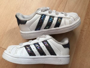baby superstar trainers
