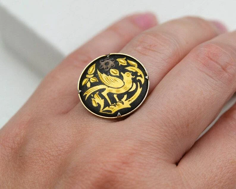 Spanish jewelry black and best sale gold
