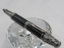 BEAUTIFUL HIGH QUALITY HANDMADE VICTORIAN SOLID BLACK ACRYLIC TWIST BP PEN