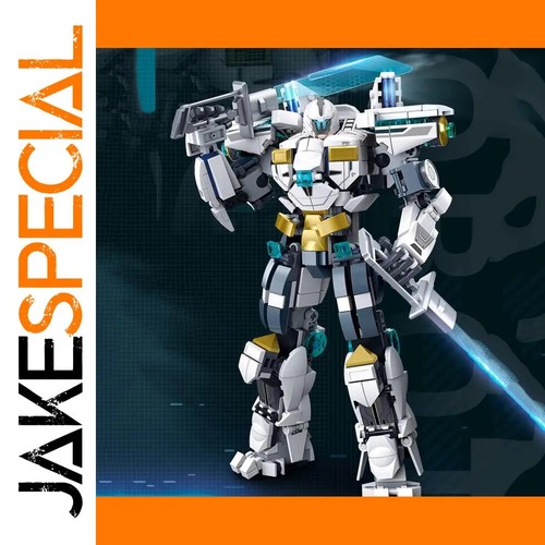 561pcs Sluban White Guardian Robot Building Set