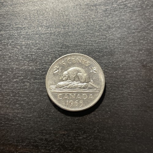 Vintage World Coin -- 1965 Canada Five 5 Cents Nickel - Picture 1 of 2