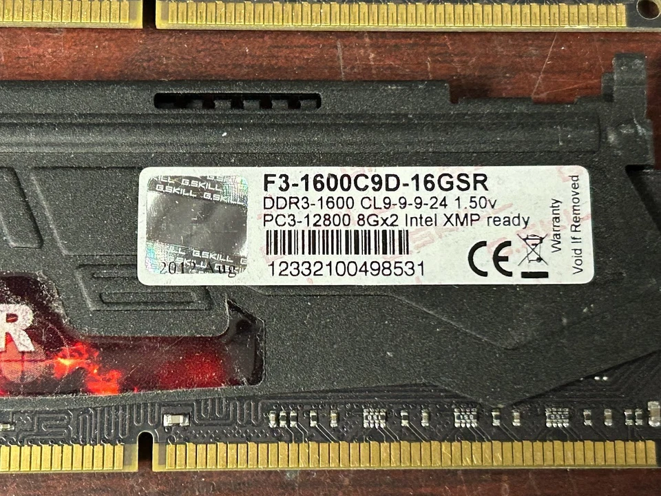 G Skill Sniper 16 GB (2X8 GB) F3-1600C9D-16GSR DDR3 CL9-9-24 PC3-12800 #95 Foto 2 de 2