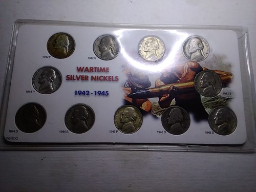 1942-1945 WWII CHOICE CIRCULATED JEFFERSON WARTIME 35% SILVER NICKEL COIN SET.!