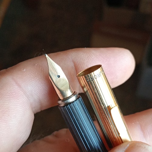 Aurora Penna Stilografica Dorata con Righe - Never Used - Pennino 14K - Foto 7 di 11