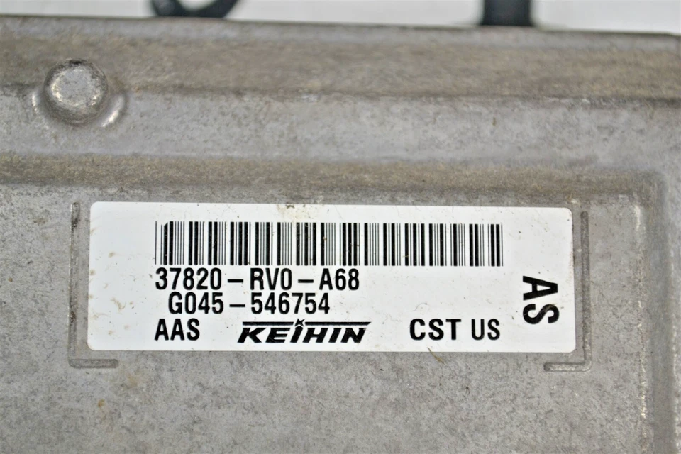 Unidad de control del motor 37820RV0A68 Honda Odyssey 2014-16 módulo ECU OEM 10C8 251 B5 Foto 2 de 4