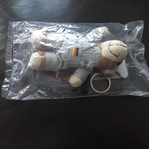 Michael Schumacher Collection Forumla 1 Team Teddy Bear Keyring. - Picture 4 of 10