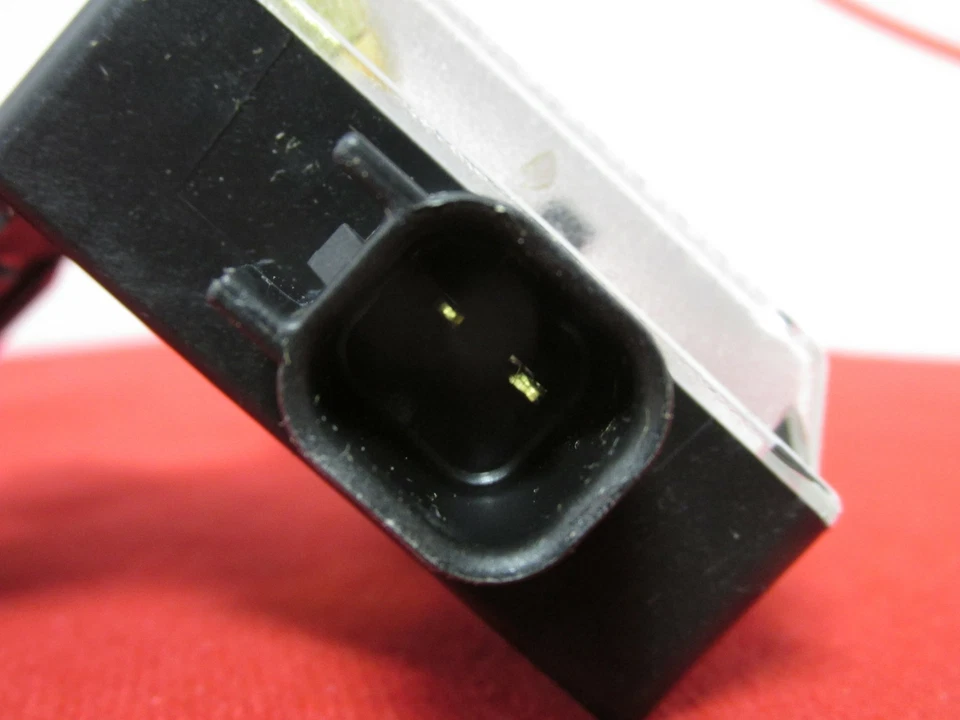 Dodge Ram 1500 2500 3500 4500 5500 Kit de luces de lámpara de cortesía para capó MOPAR Foto 3 de 4