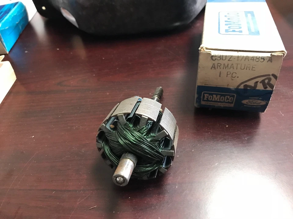 Ford Econoline 1963 1964 nuevo en stock furgoneta limpiaparabrisas motor armadura C3uz-17A485 nuevo Foto 4 de 4