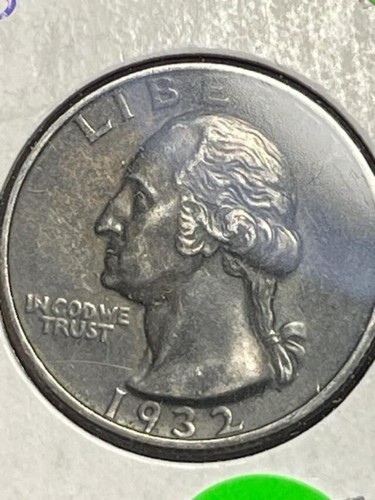 1932 Washington Quarter - AU/BU SLIDER IMPROPERLY STORED ALBUM COIN - Picture 2 of 8