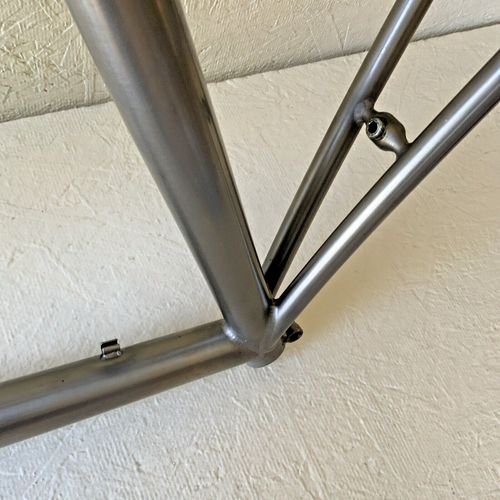 LITESPEED ULTIMATE FRAME 56 CM TITANIUM 1.5 KGS ONE INCH HEAD TUBE BSA THREADED - Picture 16 of 17
