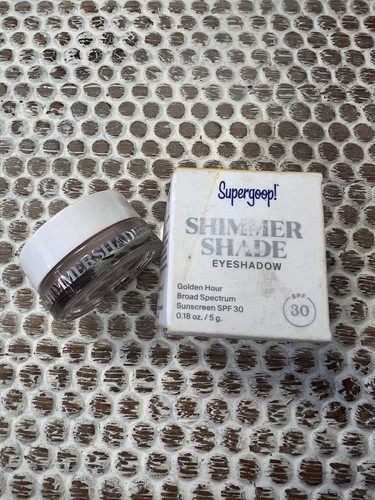 Supergoop! Ombretto luccicante lunghezza spf 30 ore d'oro, 0,18 once, exp 1/2024 - Foto 8 di 8