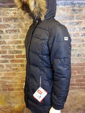blume puffy parka helly hansen