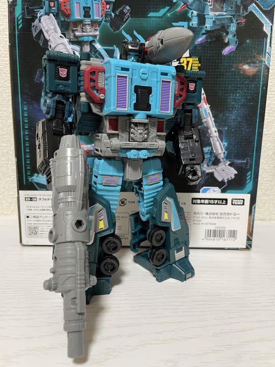 ER-08 Double Dealer Action Figure Transformers Earthrise Series