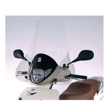 SC2426 PARABREZZA PARAVEBNTO ISOTTA CON ATTACCHI PER SUZUKI SIXTEEN 150