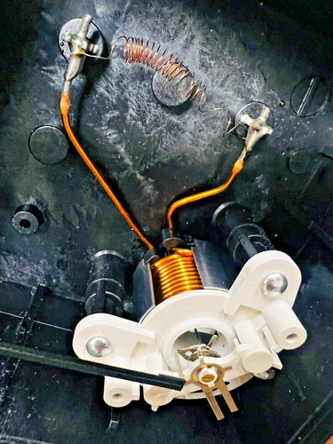 12 Stück DEIF Quadratisches bewegliches Eisen Instrument Typ EQ96-x (FQ 020 ohne Skala - Bild 4 von 12