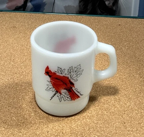 VINTAGE Fire King CARDINAL Red Bird 312 Coffee Mug Milk Glass ANCHOR HOCKING Vtg
