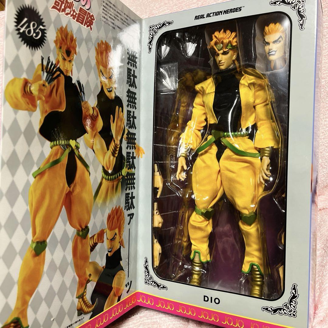 ジョジョRAHディオ DIO レッドマントVer メディコム
