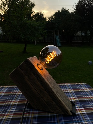 Rustic stylish old school style wood lamp with led bulb - Picture 2 of 2