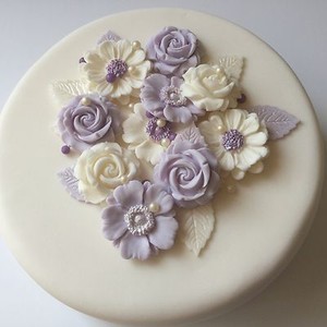 SILVER WEDDING BOUQUET edible sugarpaste blossom flowers cake decorations SILVER WEDDING BOUQUET edible sugarpaste blossom flowers cake decorations