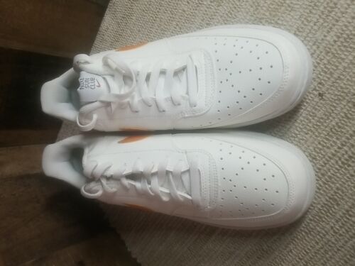 Nike Court Vision Low Sneakers White Texas Longhorns Burnt Orange sz 11 US Mens - Picture 3 of 7