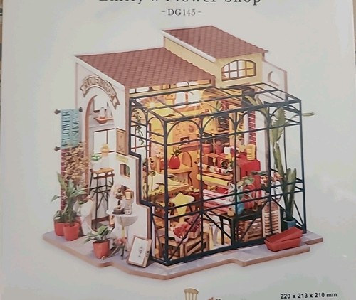 Rolife Happy Corner Emily's Flower Shop DG145 Miniature DIY Kit Mini Craft NEW - Picture 5 of 7