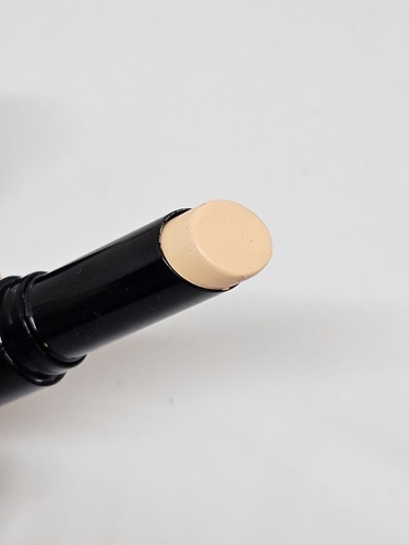 Corrector en crema acabado sin costuras Laura Geller LUZ 0,11 oz (leer descripción) - Imagen 4 de 7