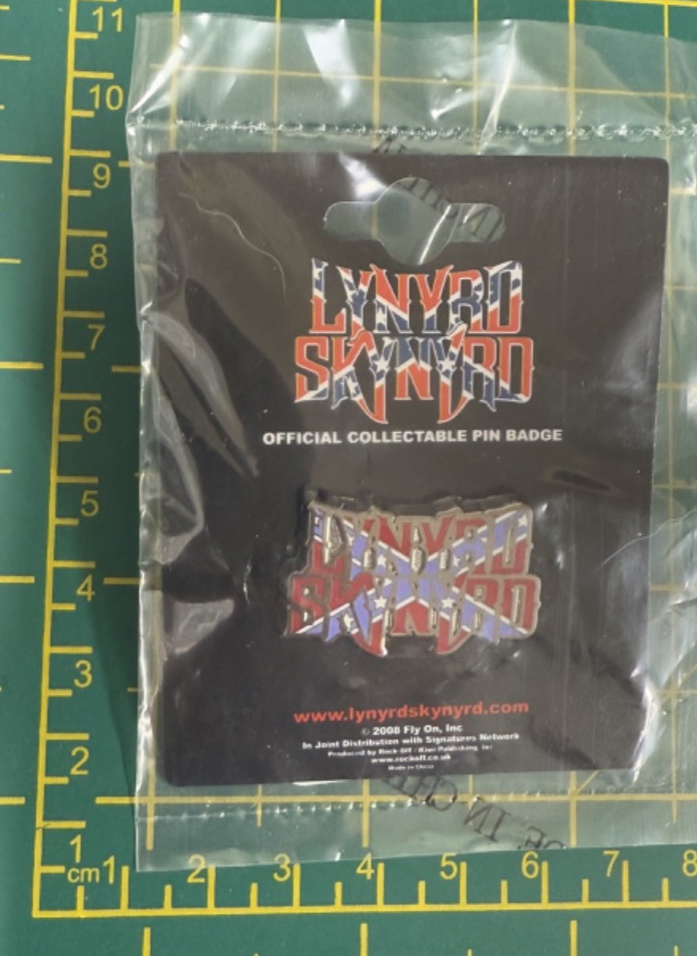 Lynyrd Skynyrd Flag High Quality Metal Badge Brooch Officially Licensed