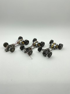 Vintage 1960s Cox 1/24 Scale Inline Magnesium Chassis Motors Wheels