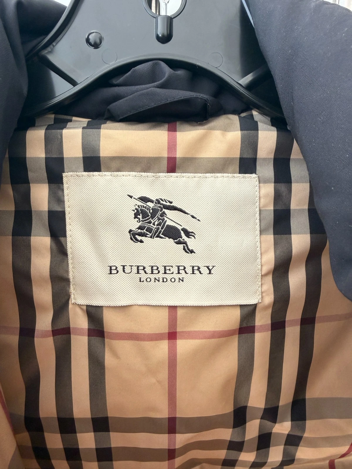 Burberry London Men's Goose Down Puffer Vest Black Nova Check Lined Size 52 L - product detail image 5