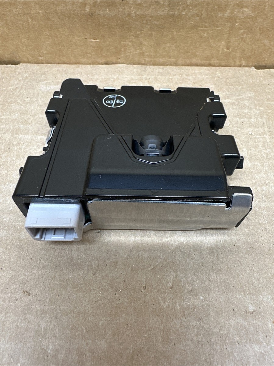 2017-2019 TOYOTA COROLLA FRONT WINDSHIELD LANE ASSIST CAMERA OEM