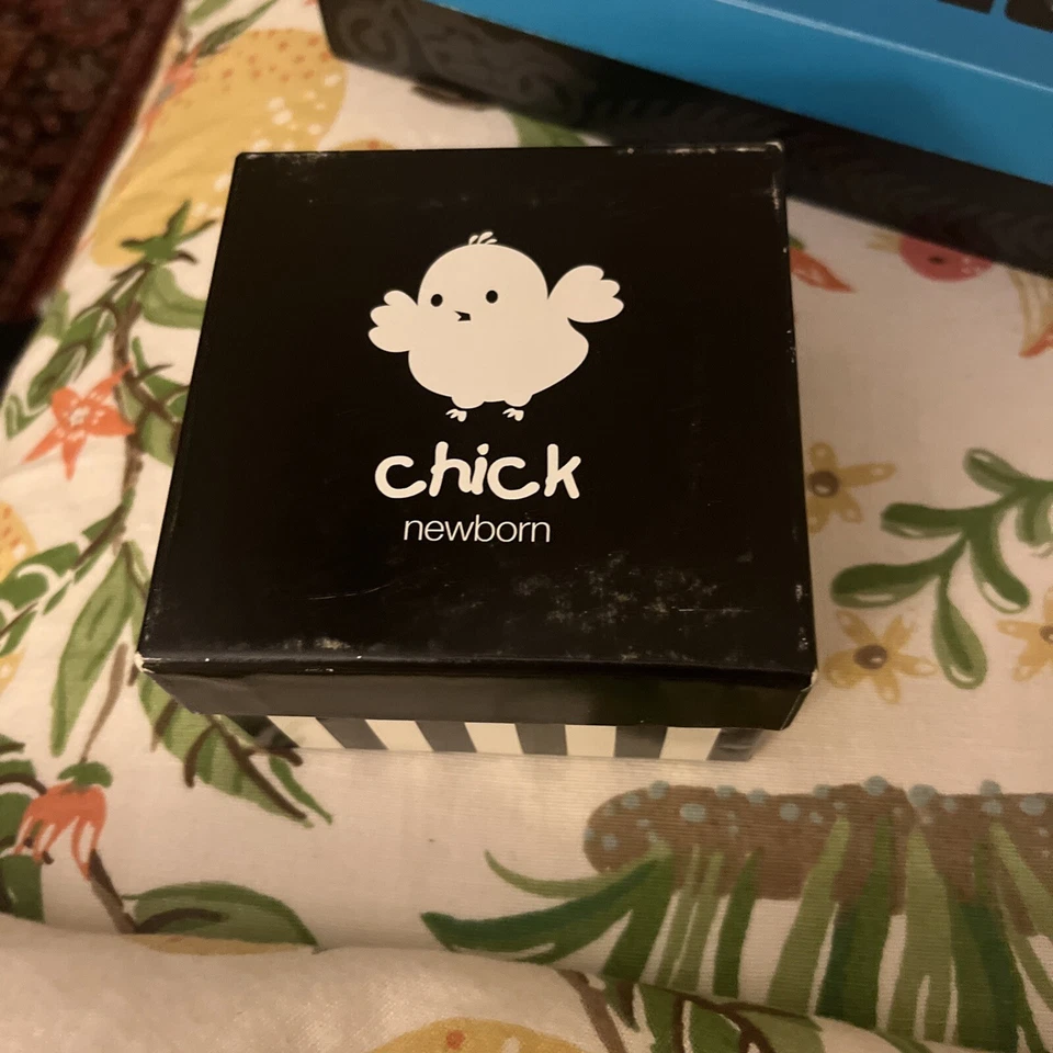 Trompeta Bebé Calcetines Pollito Recién Nacido Negro Foto 2 de 3